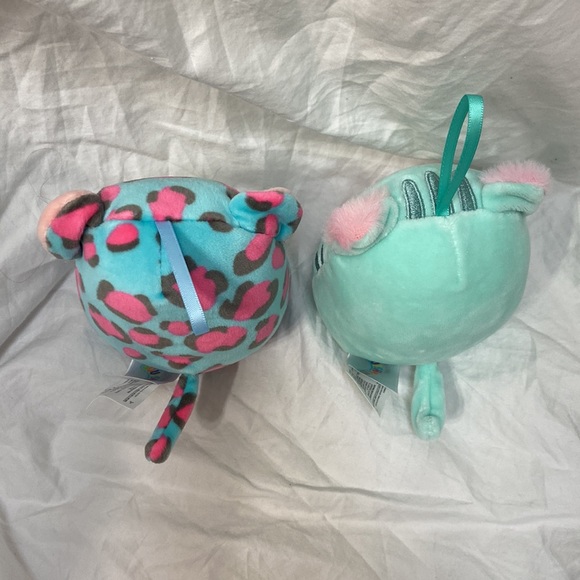 Squishmallows Ornament Set: Chelsea (leopard) & Corinna (cat). Size: 4 inches. - Picture 2 of 13